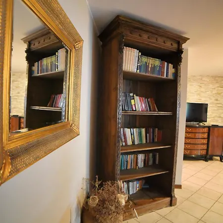 We - Corso Saba House Триест